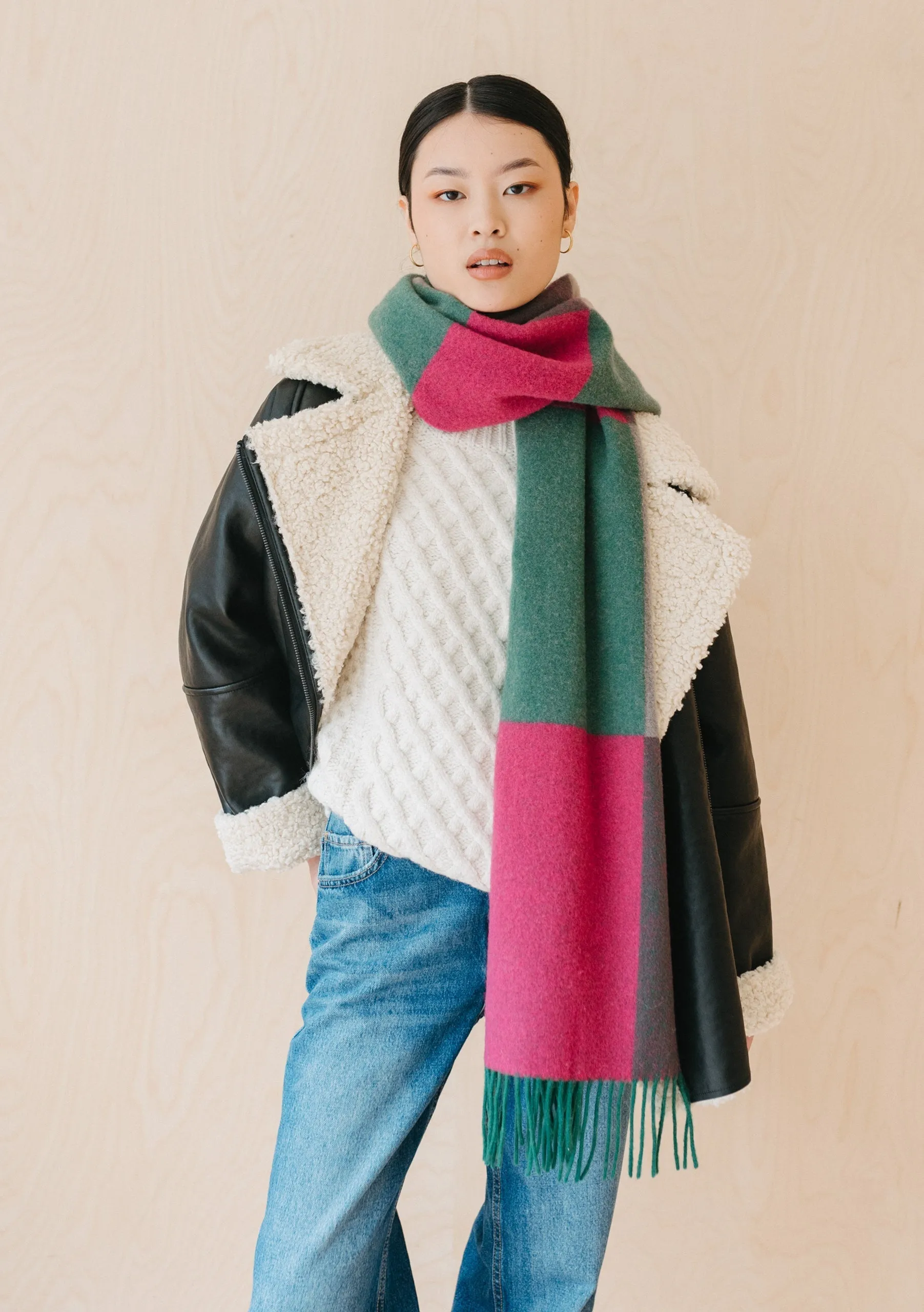 Lambswool Oversized Scarf in Block Jacquard